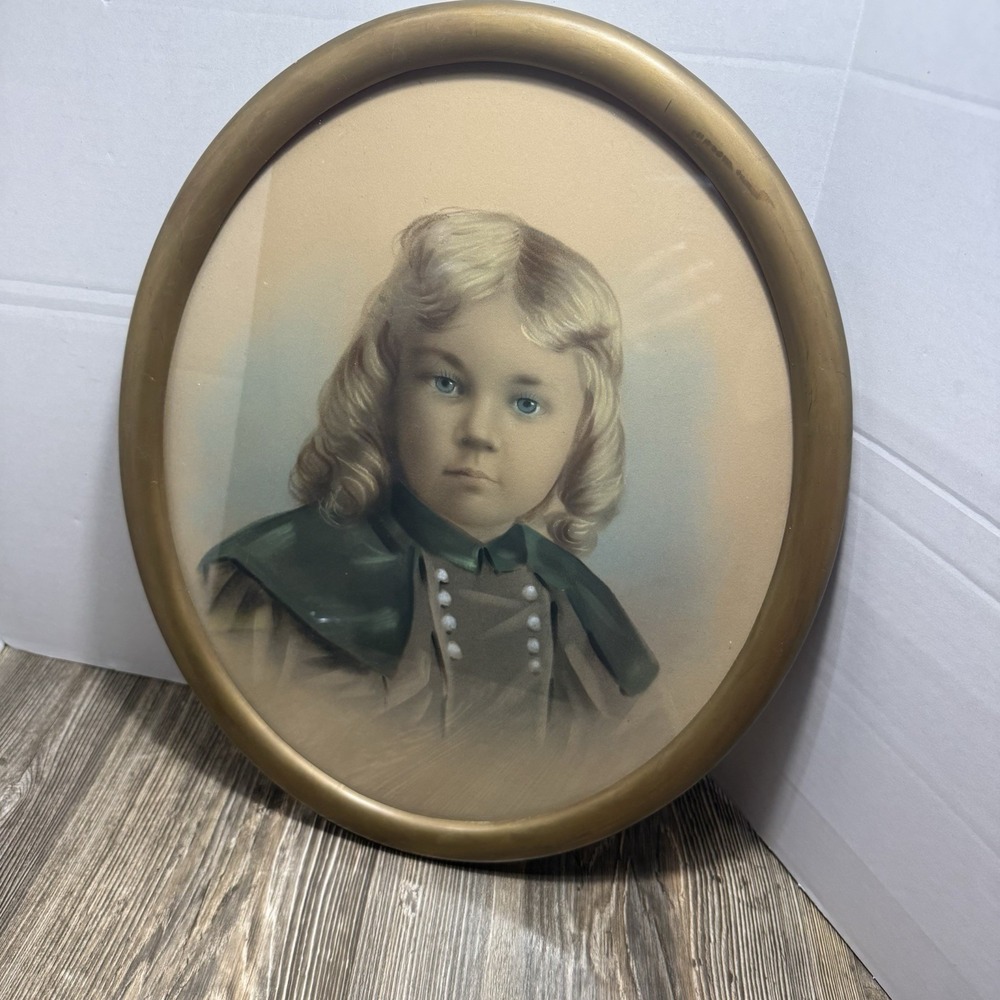 VTG Oval Pastel Portrait Of Little Girl Gold Frame 18x15‎
